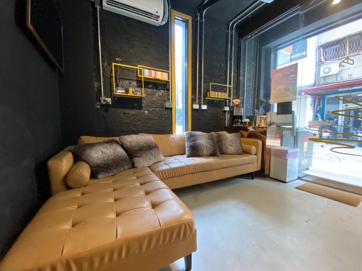 K. Gold Hotel Taichung Exterior photo