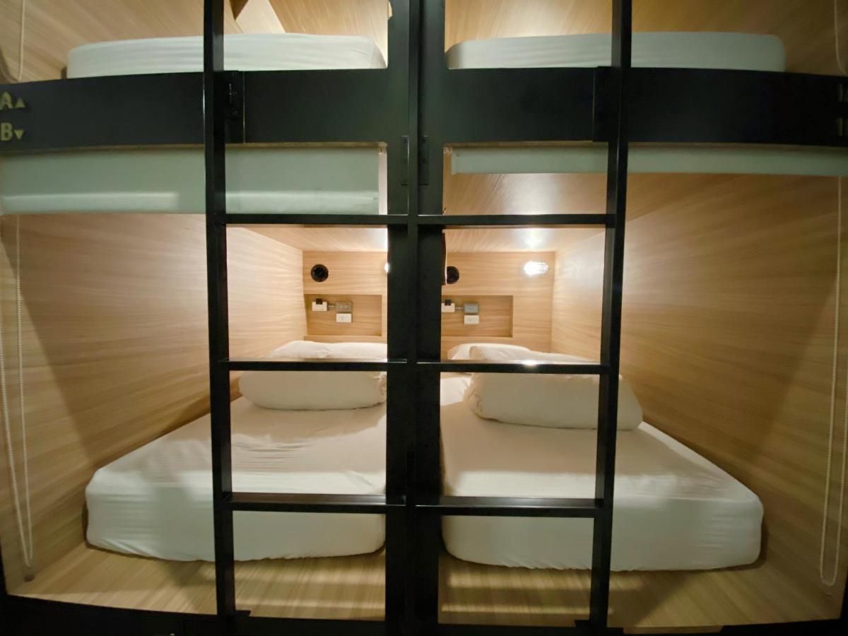 K. Gold Hotel Taichung Room photo