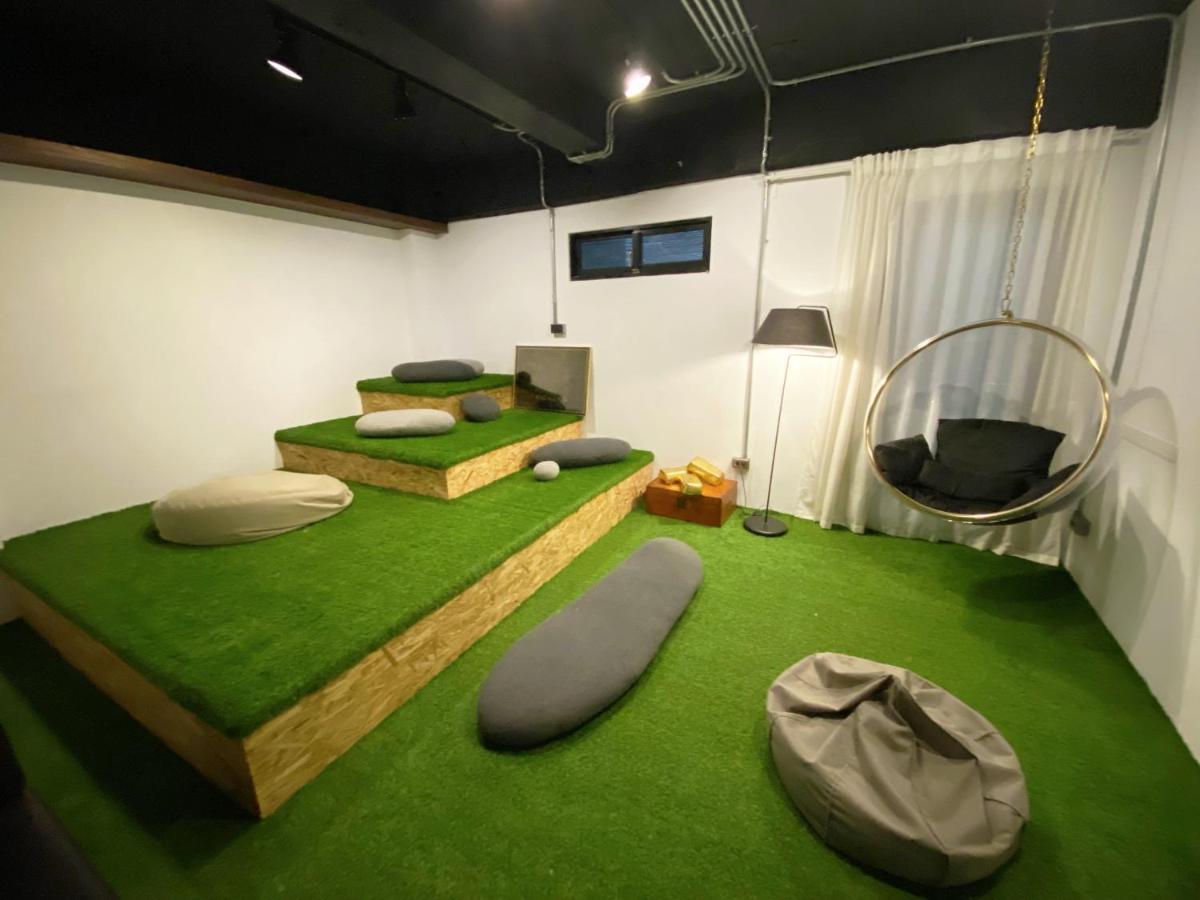 K. Gold Hotel Taichung Exterior photo