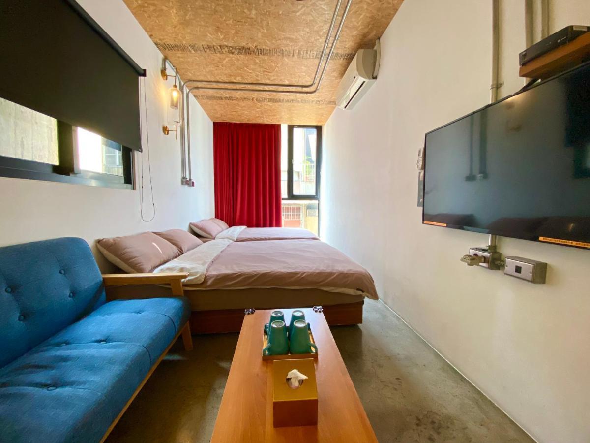 K. Gold Hotel Taichung Room photo