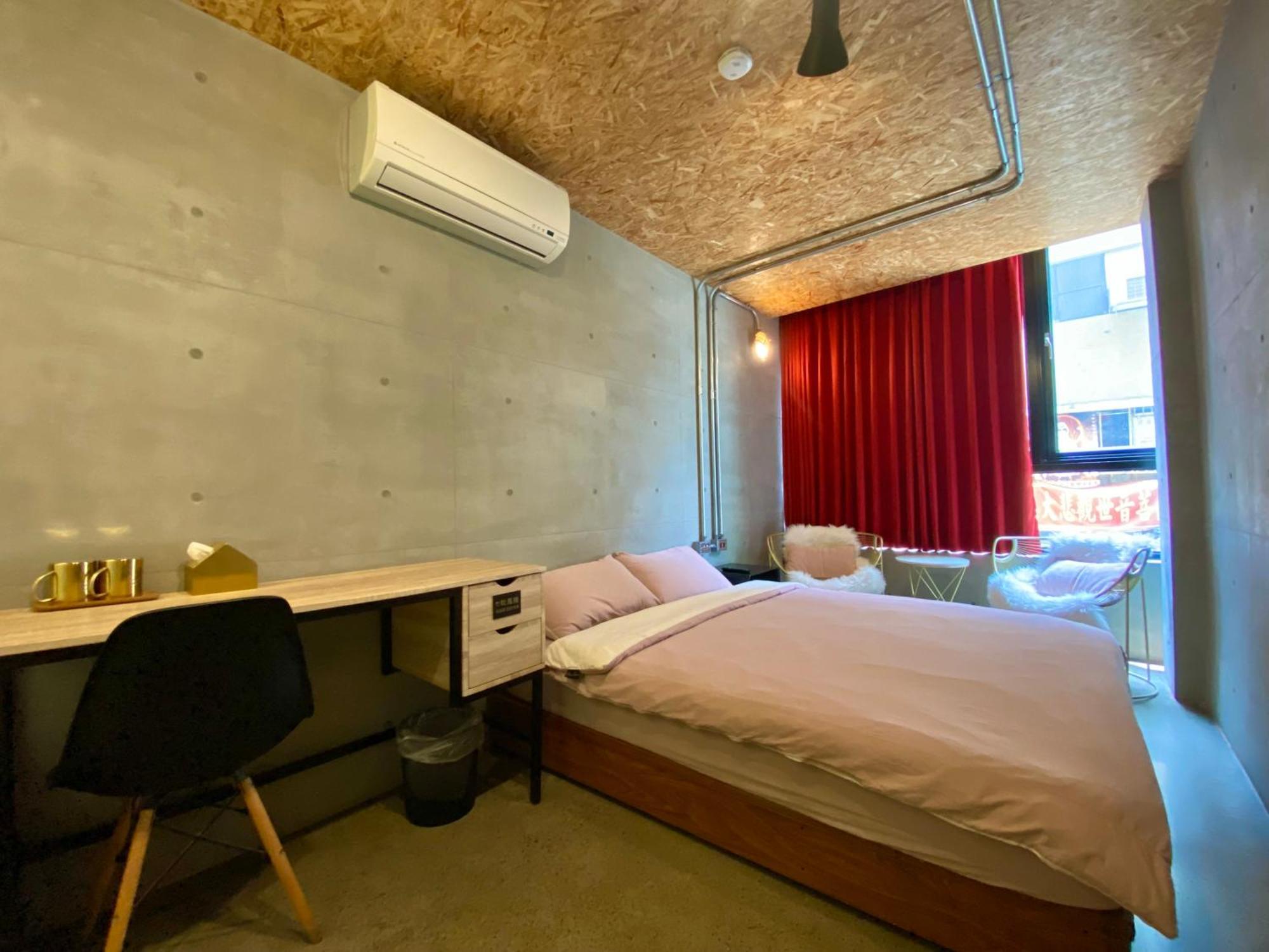 K. Gold Hotel Taichung Room photo