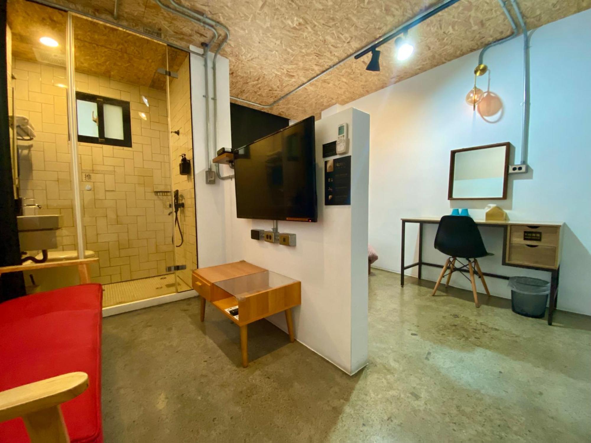K. Gold Hotel Taichung Room photo