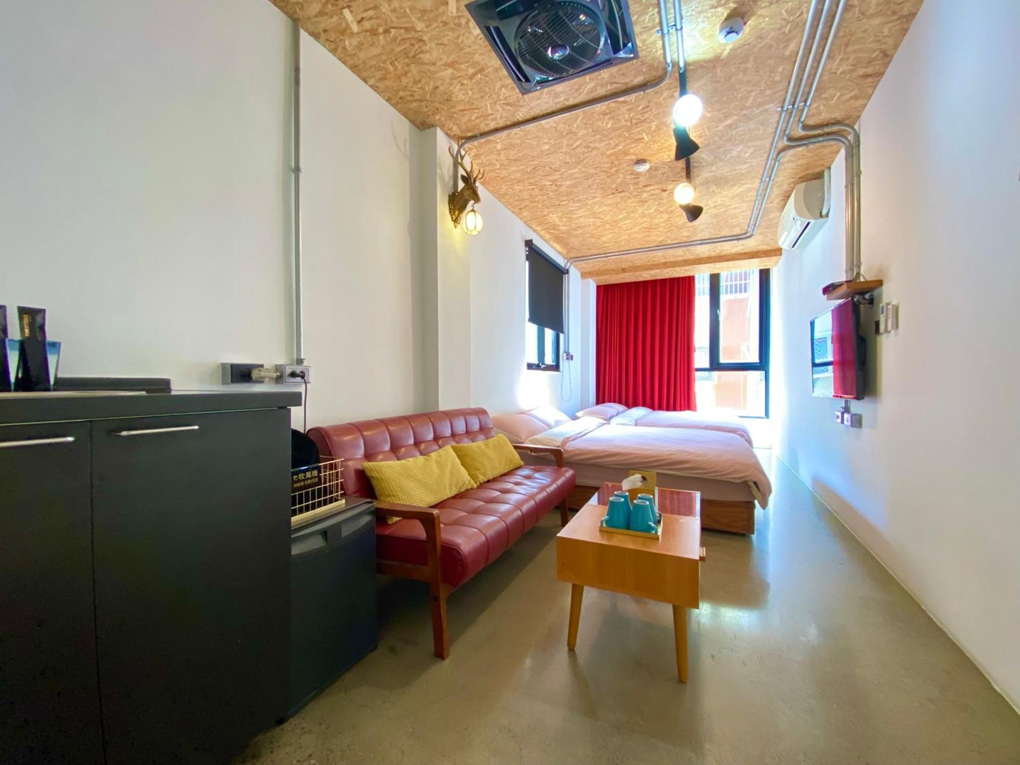 K. Gold Hotel Taichung Room photo